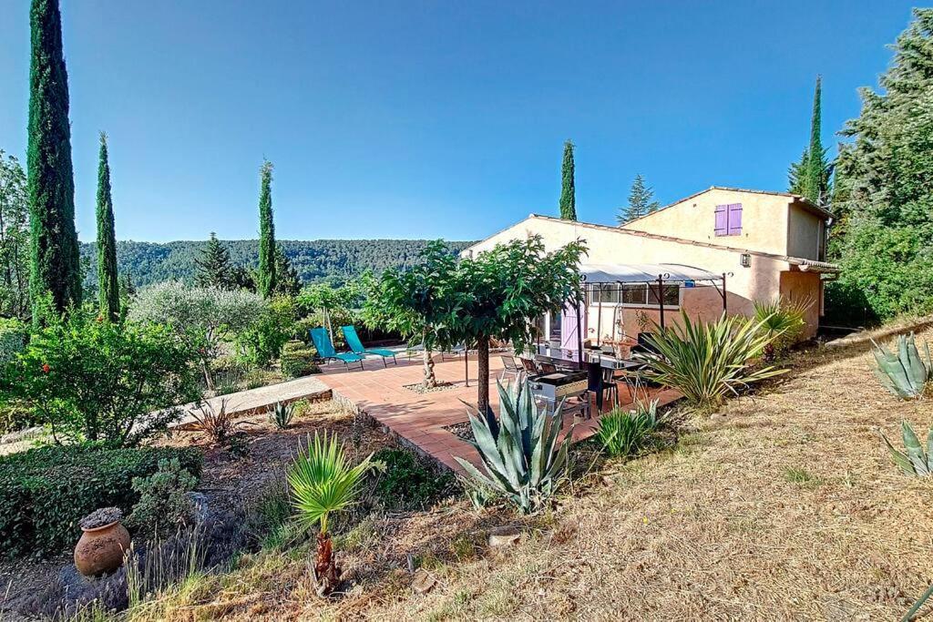 Ferienhaus Aux Trois Cypres En Provence Salernes