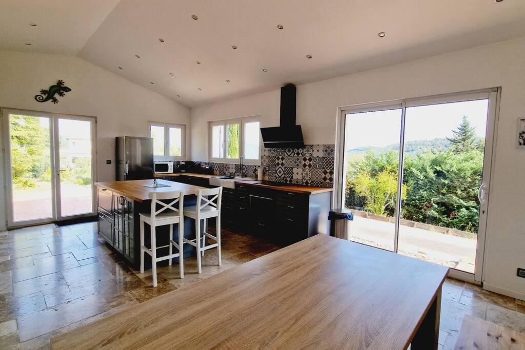 Ferienhaus Aux Trois Cypres En Provence *