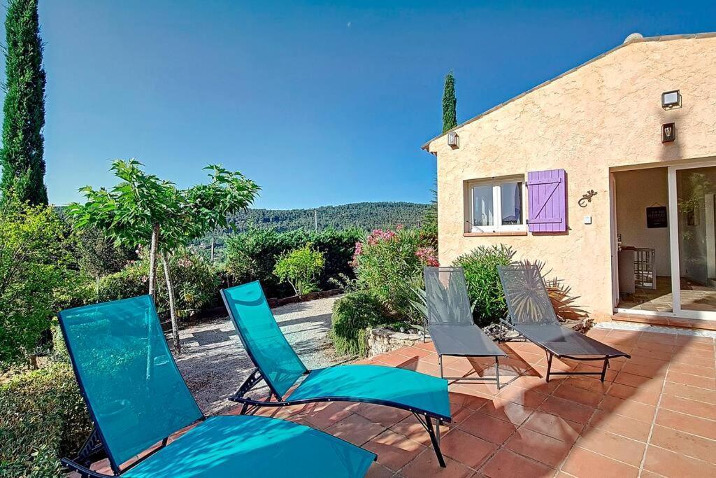 Ferienhaus Aux Trois Cypres En Provence